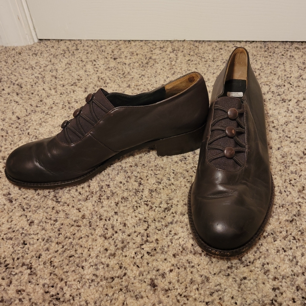 Brown flats
